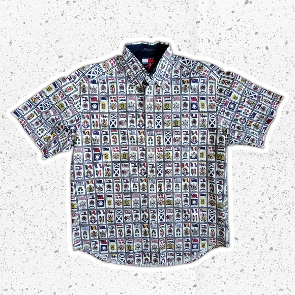 VTG Tommy Hilfiger All Over Flag Pattern Short Sleeved Button Down Shirt Sz M - Picture 1 of 7